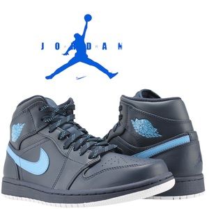 Jordan 1 Retro Mid Obsidian University Blue SZ 8.5